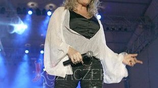 Zespół Bajm miał wypadek samochodowy!