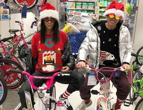 Mason przez przypadek zdradził, że Kourtney jest w CZWARTEJ CIĄŻY?