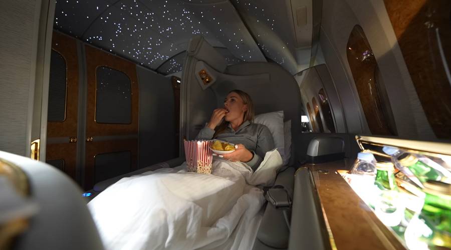 Andziaks po dwóch dniach w Polsce wróciła do Dubaju pierwszą klasą Emirates. Sprawdziliśmy, ile to kosztuje!