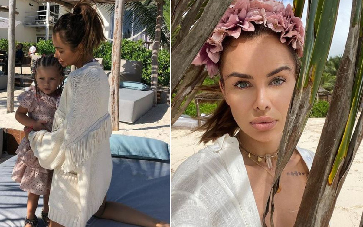 Natalia Siwiec z Mią pozują w świetle księżyca: “Jaka mama taka córka”