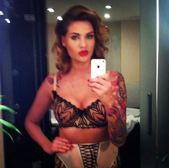 Karolina Gilon – gwiazda miłości na bogato