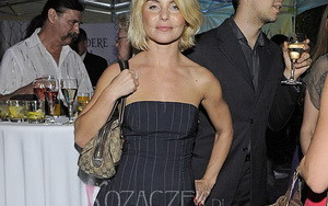 Czyj to biuścik? (FOTO)