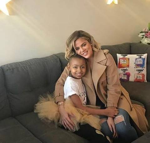 Rodzina Khloe zaskoczona tym, co dzieje się w jej sypialni…