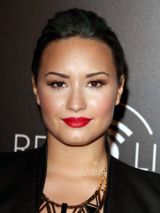 Fryzury Demi Lovato