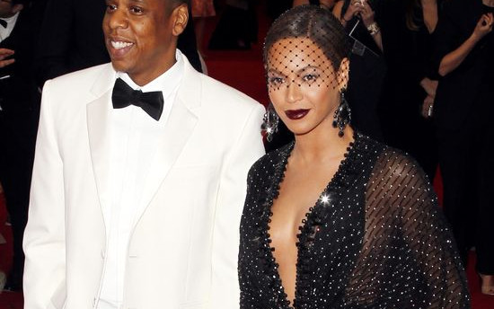 Beyonce okazała litość Kimye. Jak Kimmy ubrała się na spotkanie z Bey?