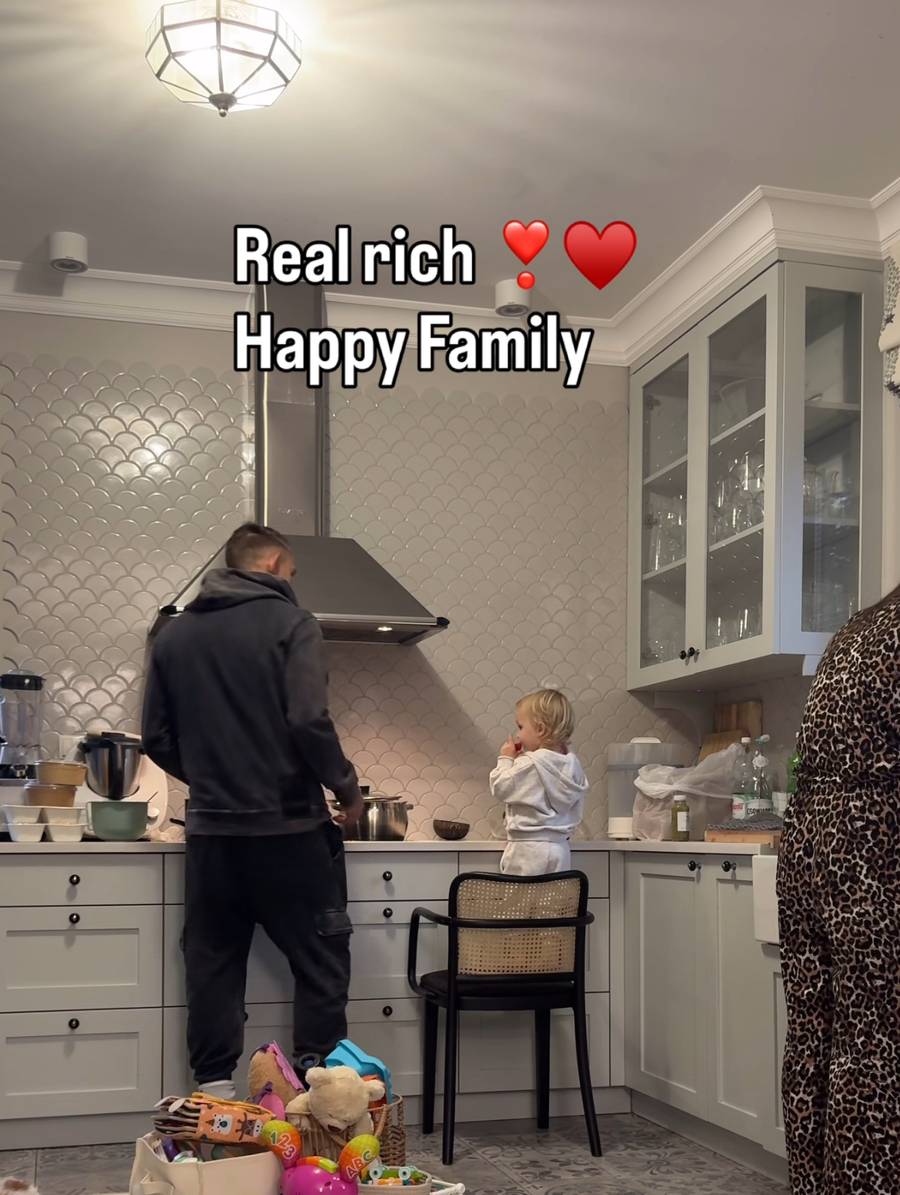 Rzeźniczak pokazał kuchnię. Na podłodze istne cuda