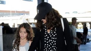 Córka Salmy Hayek nie lubi paparazzi? (FOTO)