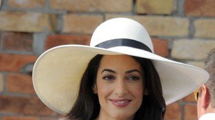 Amal Alamuddin rzuciła palenie dla George’a
