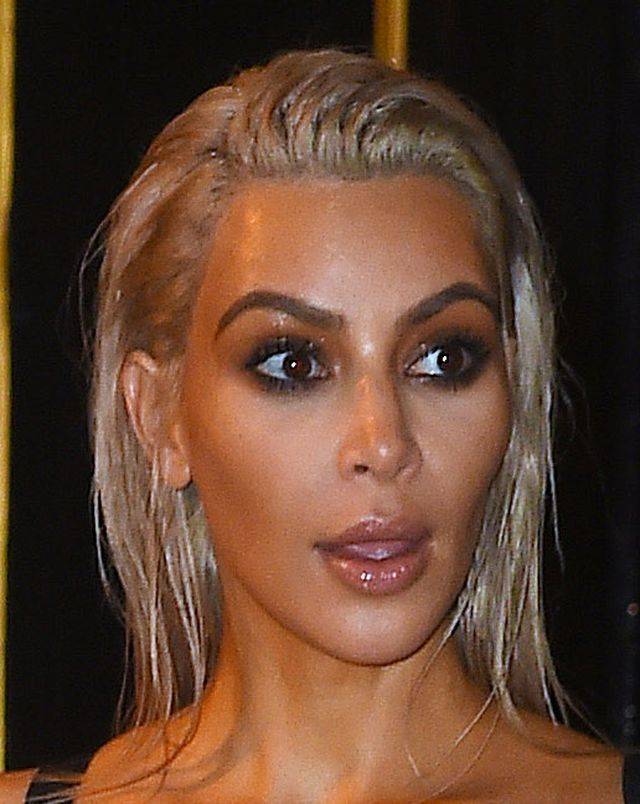 Kim Kardashian na zdjęciach bez Photoshopa