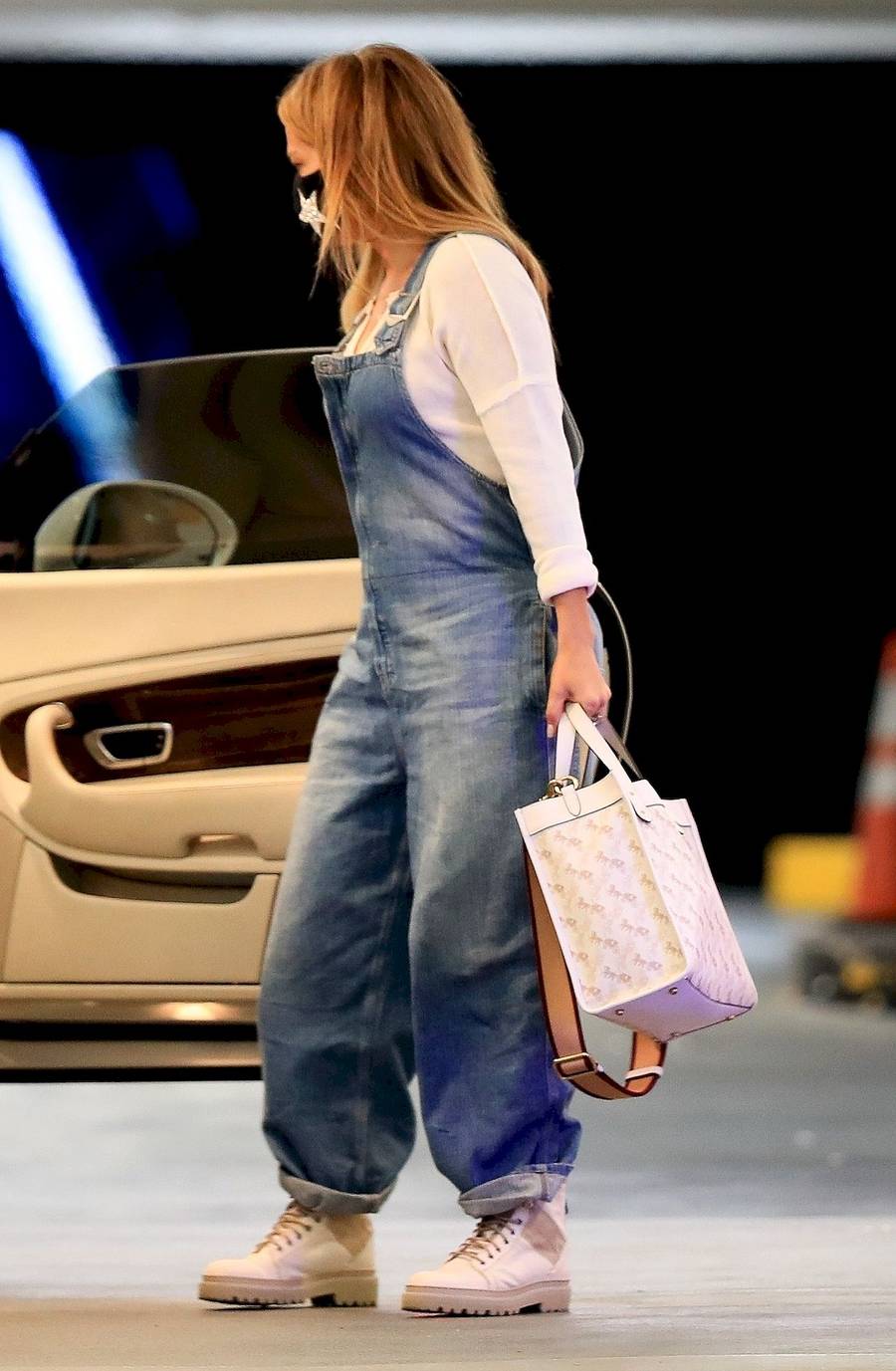 Jennifer Lopez w codziennej stylizacji