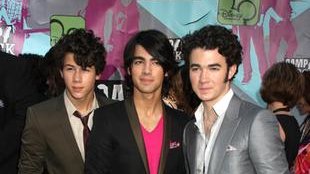 The Jonas Brothers – styl oryginalny czy fatalny?