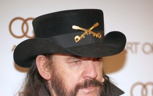Lemmy Kilmister -lider Motorhead- nie żyje