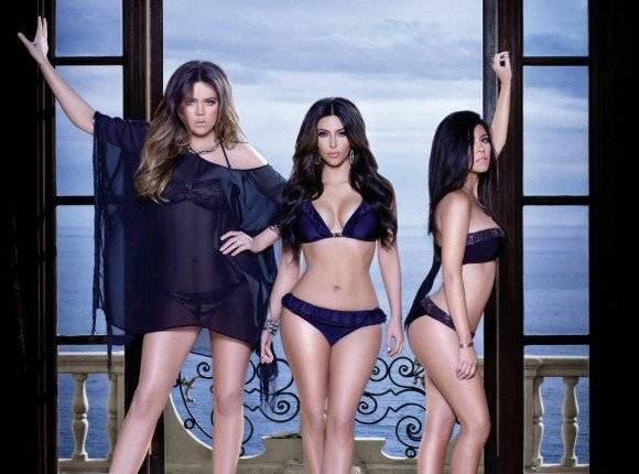 Zdjęcia promocyjne kolekcji sióstr Kardashian