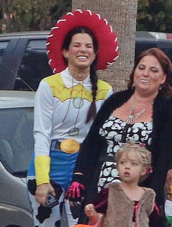 Halloween Sandry Bullock i jej synka