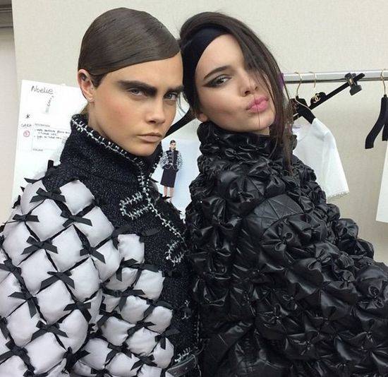 Tymczasem na Instagramie Cary Delevingne