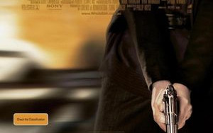 Angelina Jolie- kolejny plakat promujący film Salt (FOTO)