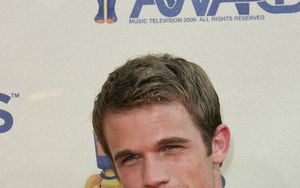 Mega seksowny tatuś Cam Gigandet