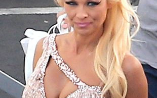Pamela Anderson trenuje na planie Tańca z Gwiazdami (FOTO)