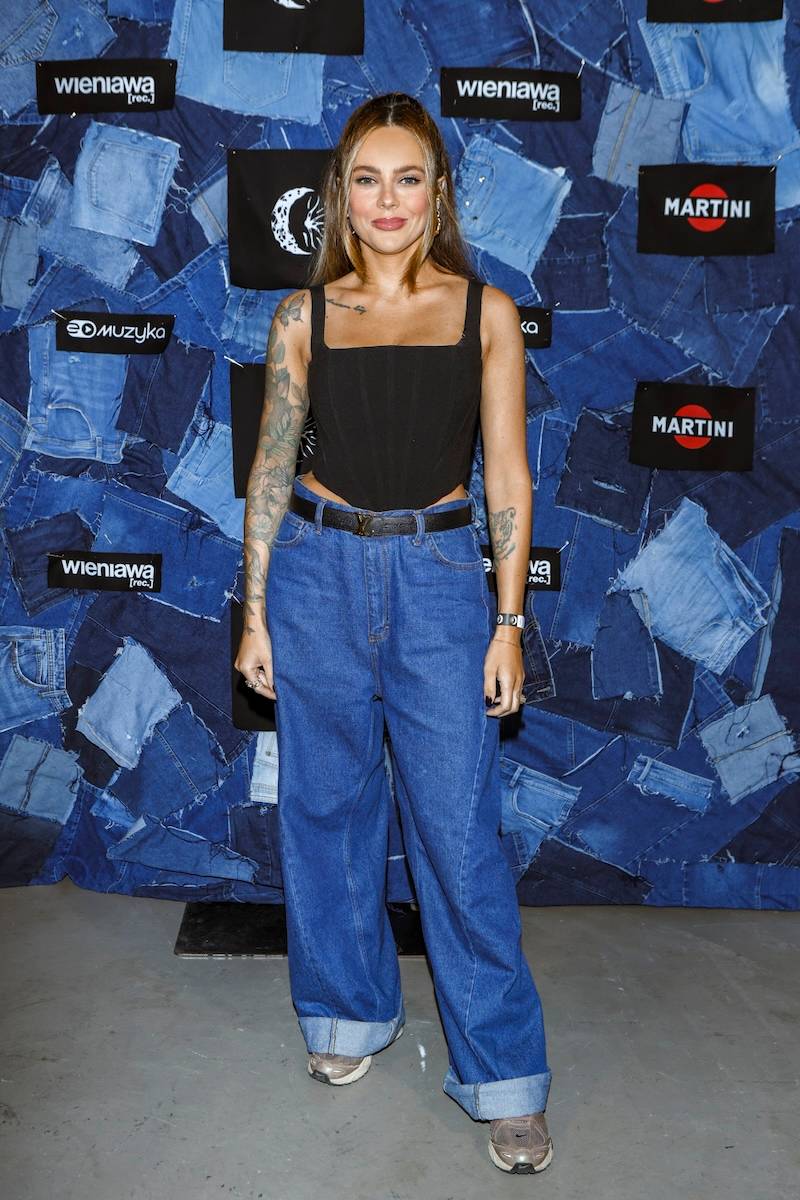 Premiera nowego albumu Julii Wieniawy przyciągnęła tłumy gwiazd: Maffashion,  Łozo, Chodakowska…