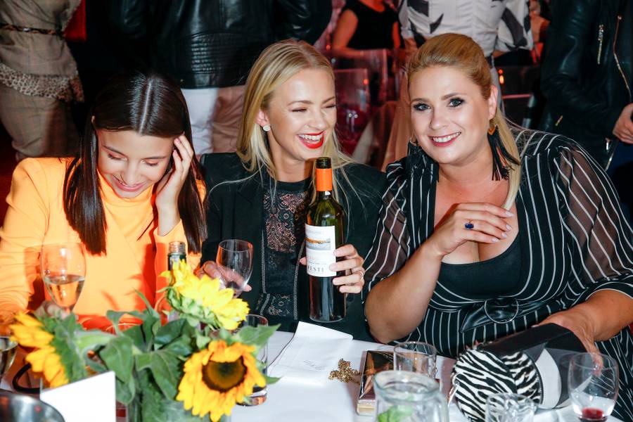 Najbardziej kompromitujące zdjęcia gwiazd z ramówki Polsatu!