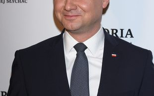 Andrzej Duda i Agata Duda wręczyli TO ZDJĘCIE królewskiej parze Norwegii