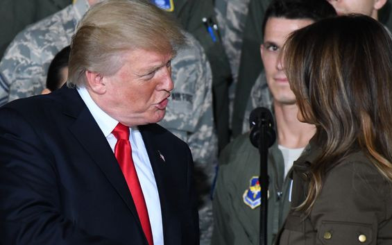 Donald Trump potraktował Melanię jak całkowicie obcą osobę!