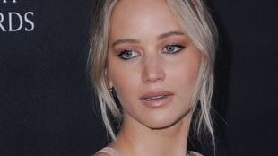 Największą pasją Jennifer Lawrence jest… oglądanie bakterii?! (VIDEO)