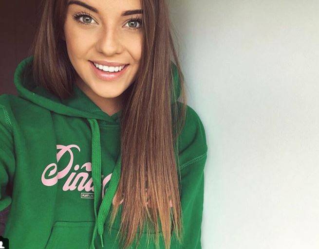 Poznajcie dziewczynę Jana Bednarka! To piękna fotomodelka