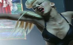 Fragmenty teledysku Christiny Aguilery