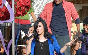 Demi Lovato też kocha lata 80. (FOTO)