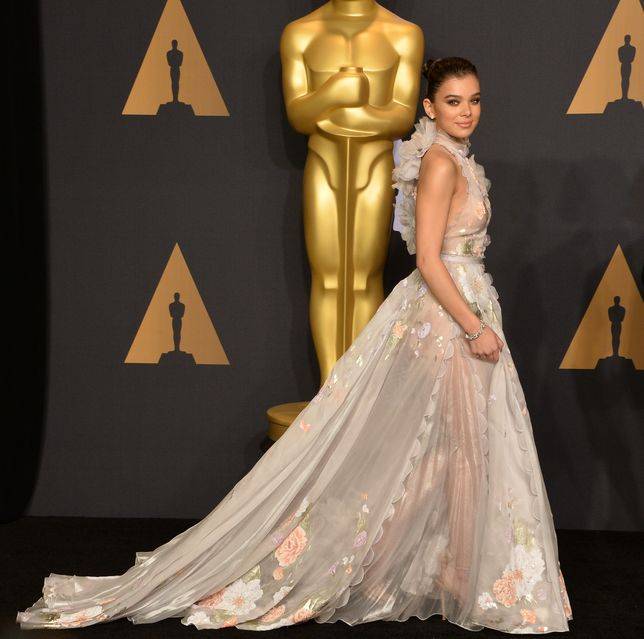 Najpiękniejsze kreacje Oscarów 2017 w kolorze złota, kremu i kości słoniowej