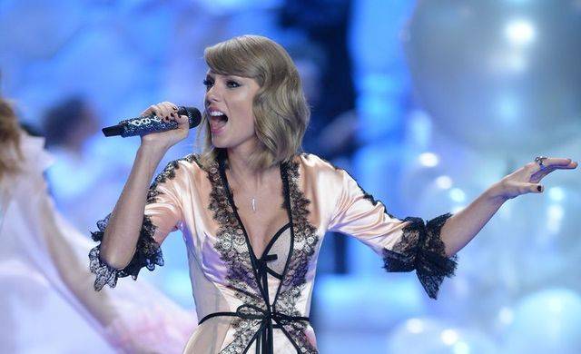 Victoria’s Secret Show 2014