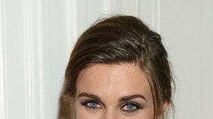 Julia Kamińska trenuje taniec na rurze (FOTO)