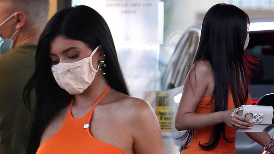 Kylie Jenner na stacji benzynowej. Schudła?