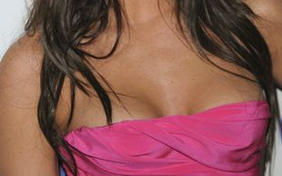 Megan Fox zakręciła włosy