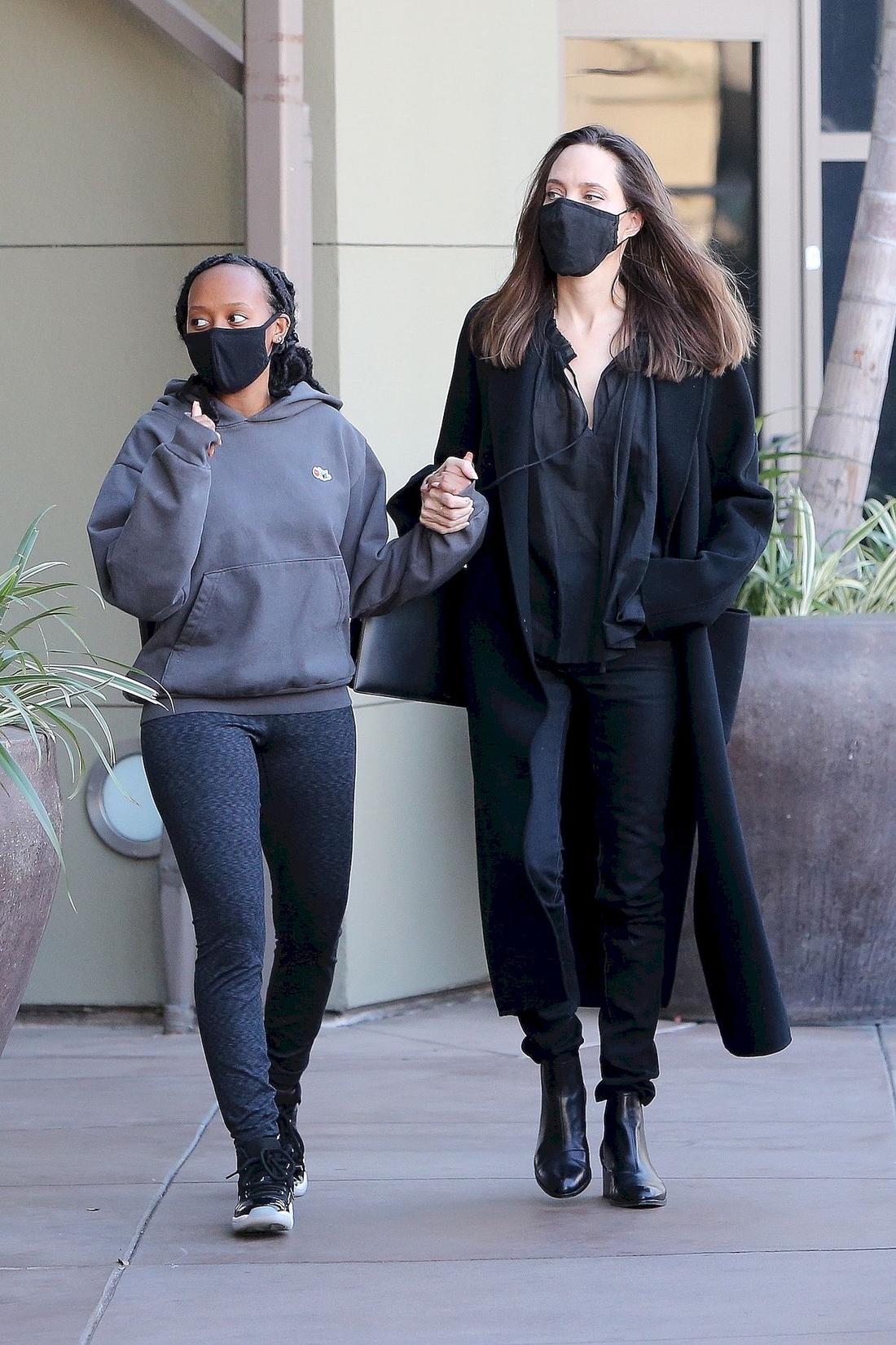 Angelina Jolie z 16-letnią Zaharą