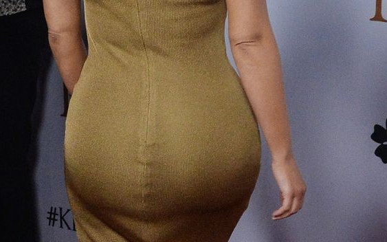 Rok 2018 będzie przełomowy dla pupy Kim Kardashian
