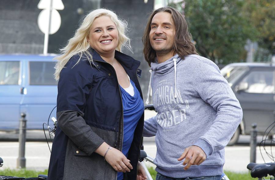 Piotr Stramowski w długich włosach