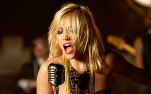 Nowa krew: Anna Cyzon zdetronizuje Dodę?