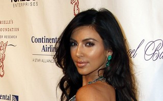 Jest już pierwsza piosenka Kim Kardashian – Shake