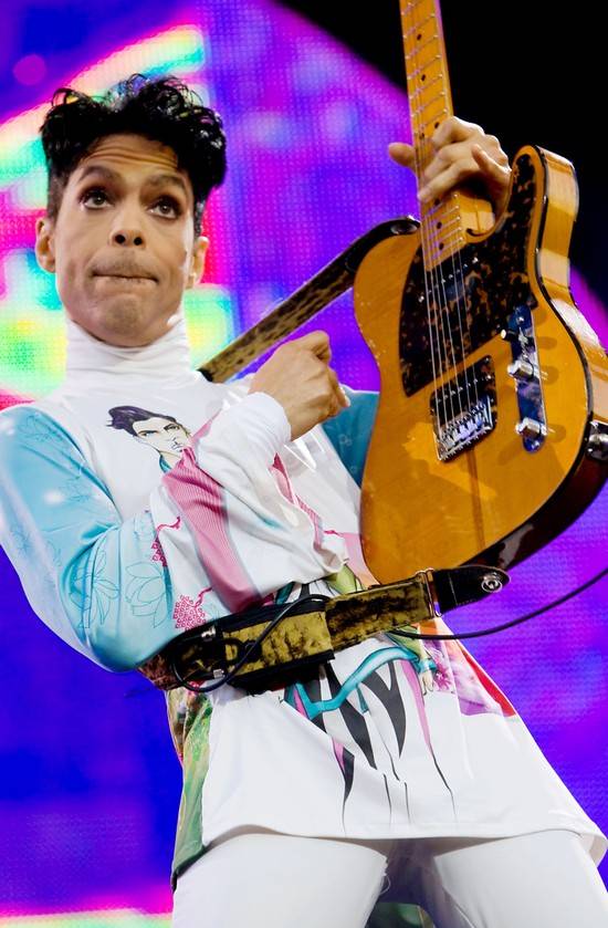 Prince – czego nie wiecie o najbardziej enigmatycznej i ekstrawaganckiej gwieździe?
