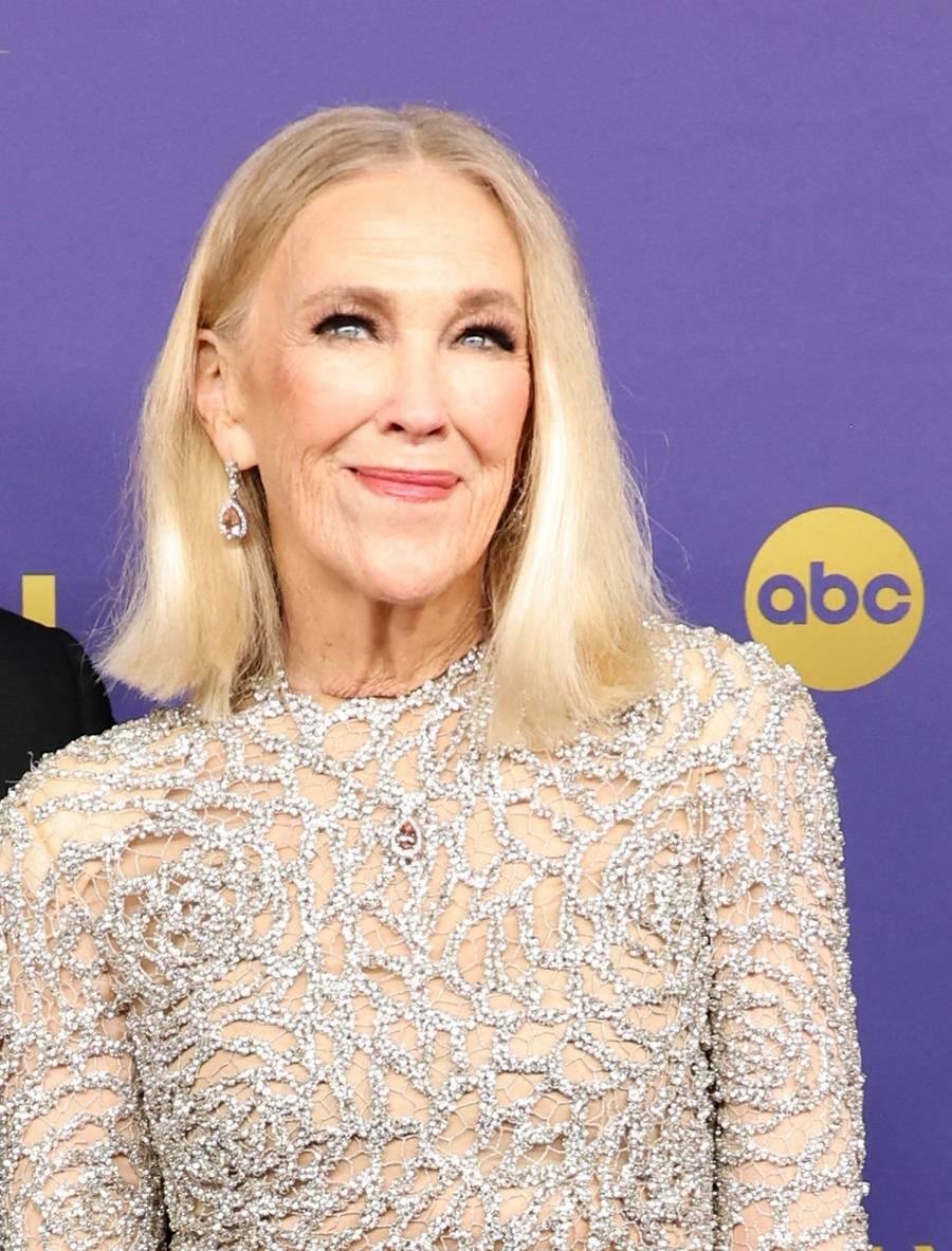 Emmy 2024. Tak prezentowały się twarze gwiazd z bliska na czerwonym dywanie