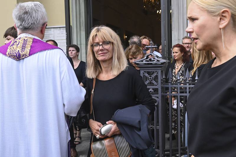 Pochowano Krzysztofa Banaszyka w wieku 54 lat. Plejada gwiazd na pogrzebie aktora