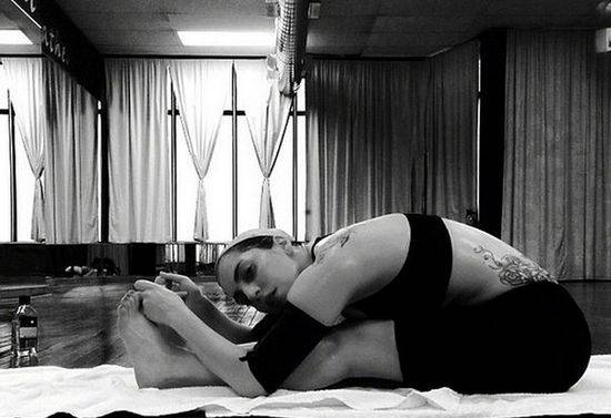 Te gwiazdy ćwiczą jogę