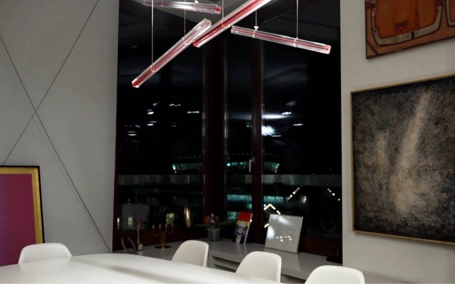 Dom Piotra Gąsowskiego to ponadczasowa klasyka. Tak mieszka gwiazda “TTBZ”