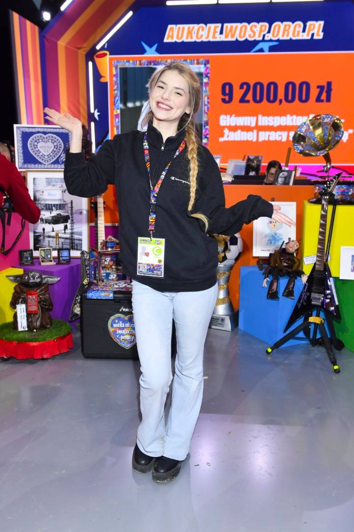 Gwiazdy wspierają Owsiaka na 33. Finale WOŚP: Mandaryna z dziećmi, Julia Żugaj, dawno niewidziana Renata Przemyk…