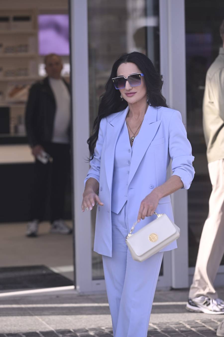 Justyna Steczkowska i Leon Myszkowski mkną na otwarcie sklepu HDREY! Artystka pojawiła się w obłędnej stylizacji (FOTO)