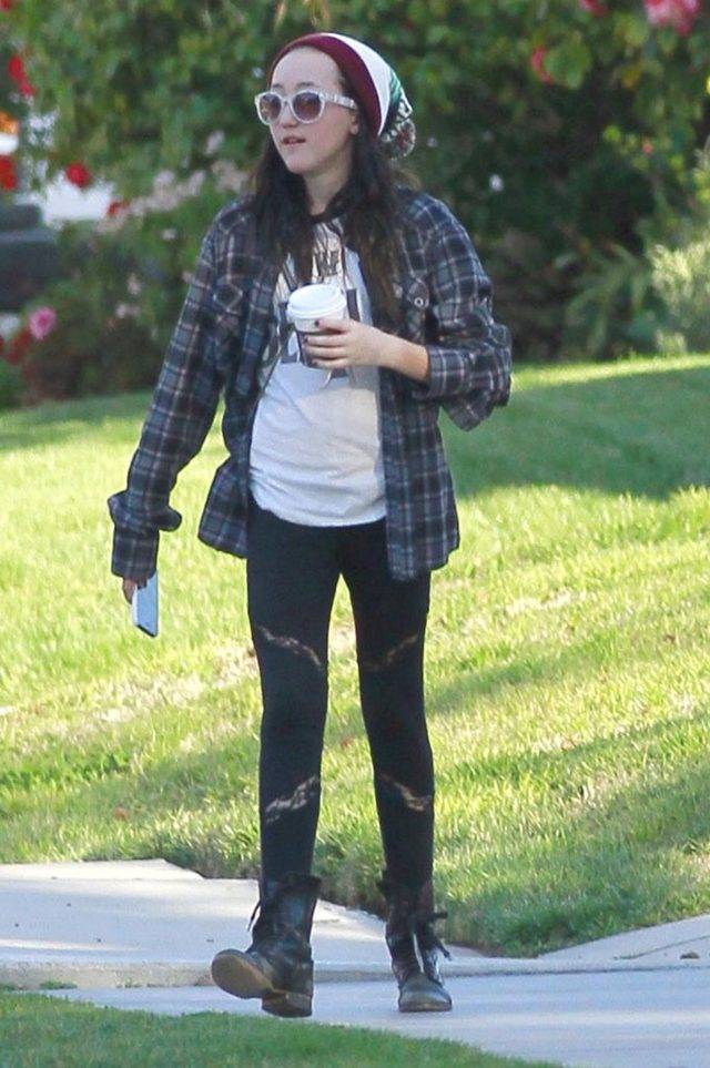 Noah Cyrus – siostra Miley bardzo chce być znana