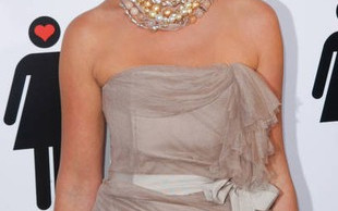 Katherine Heigl na okładce W z córeczką (FOTO)