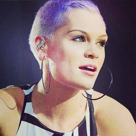 Fryzury Jessie J
